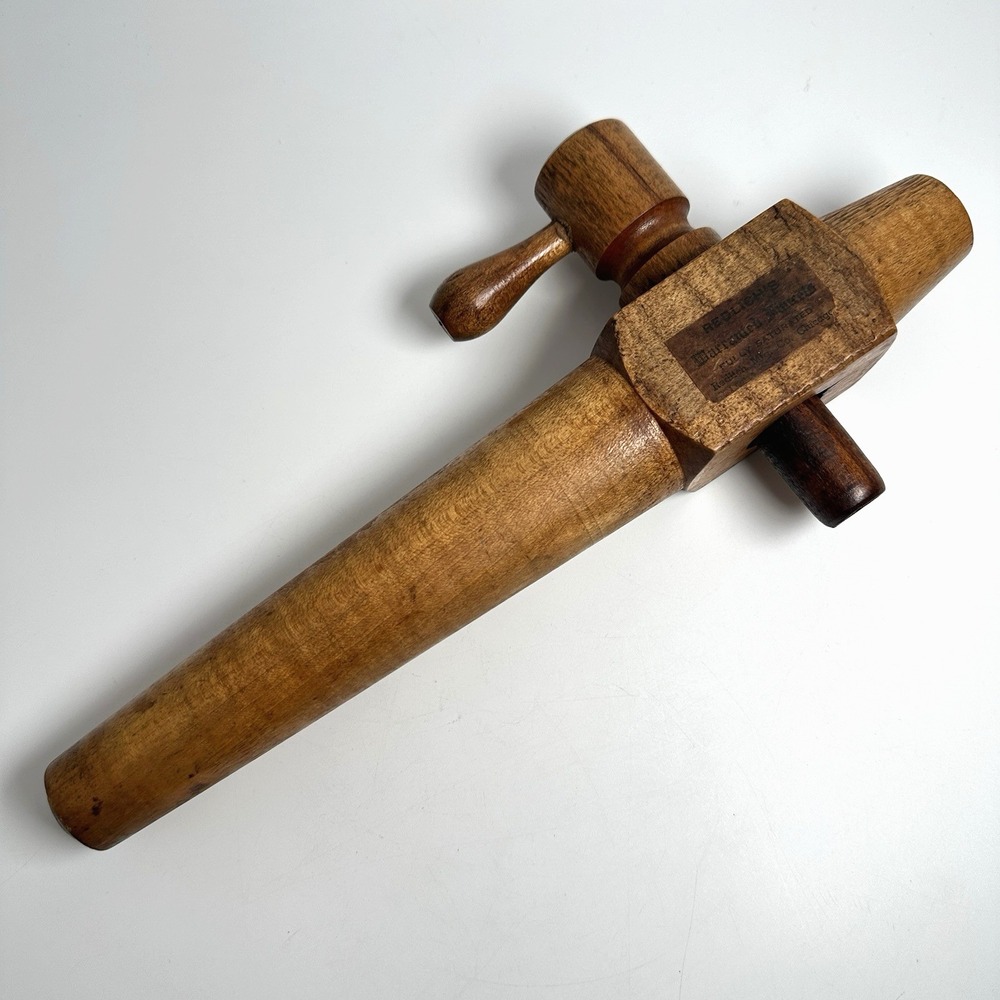 Redlichs Warrented #6 Wooden Barrel Tap Faucet Brown Vintage Chicago Breweriana